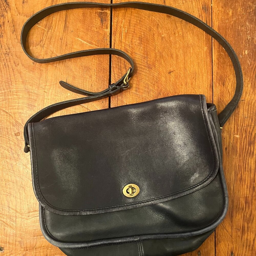 Vintage Coach City Bag